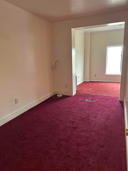 Building Photo - 3308 Croffut Pl SE