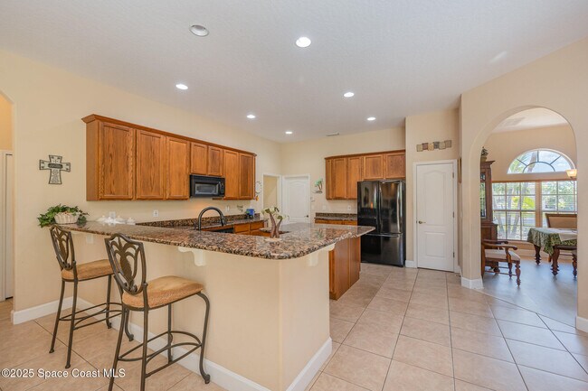 Building Photo - 477 Pirate's Moon Ct