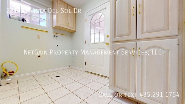 Building Photo - 2211 W Vista Del Sol Dr