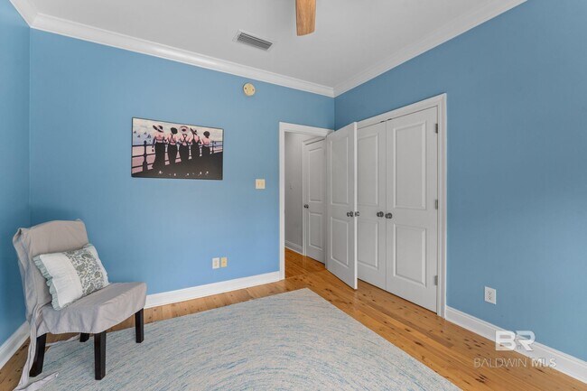 Building Photo - 25911 Tealwood Dr