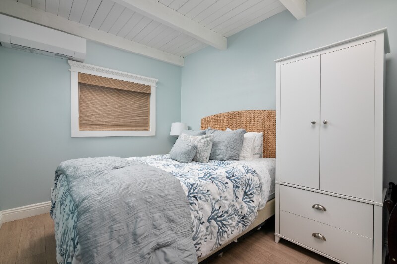 Building Photo - 1680 Neptune Ave