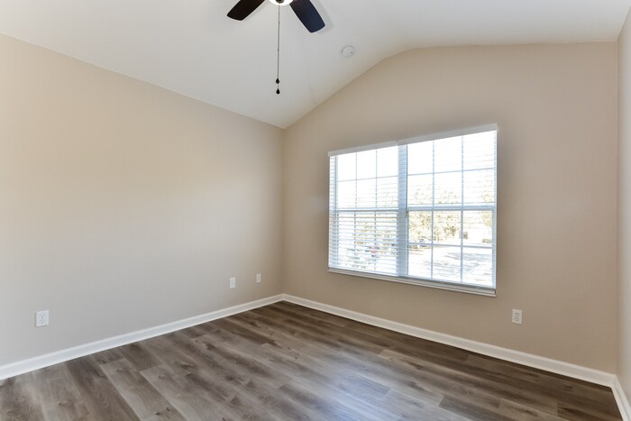 Building Photo - 1012 Berkman Cir