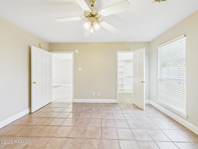 Building Photo - 200 S St Jean St