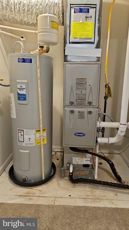 Building Photo - 30 Elliot Ln