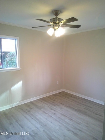 Building Photo - 165 Chotard Ave