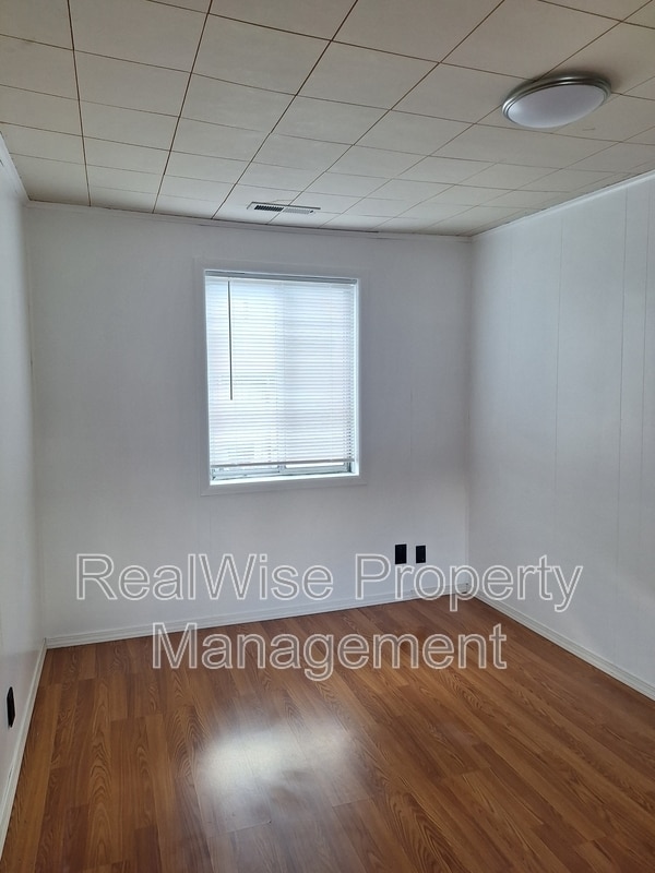 Building Photo - 280 A St