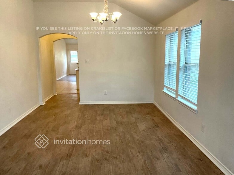 Building Photo - 4964 Galley Cir