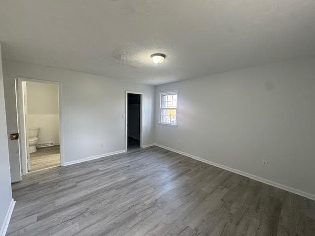 Building Photo - Newly Renovated - Pet Friendly-3-Bedroom 3 Bath Duplex in Front Royal with Modern Upgrades.