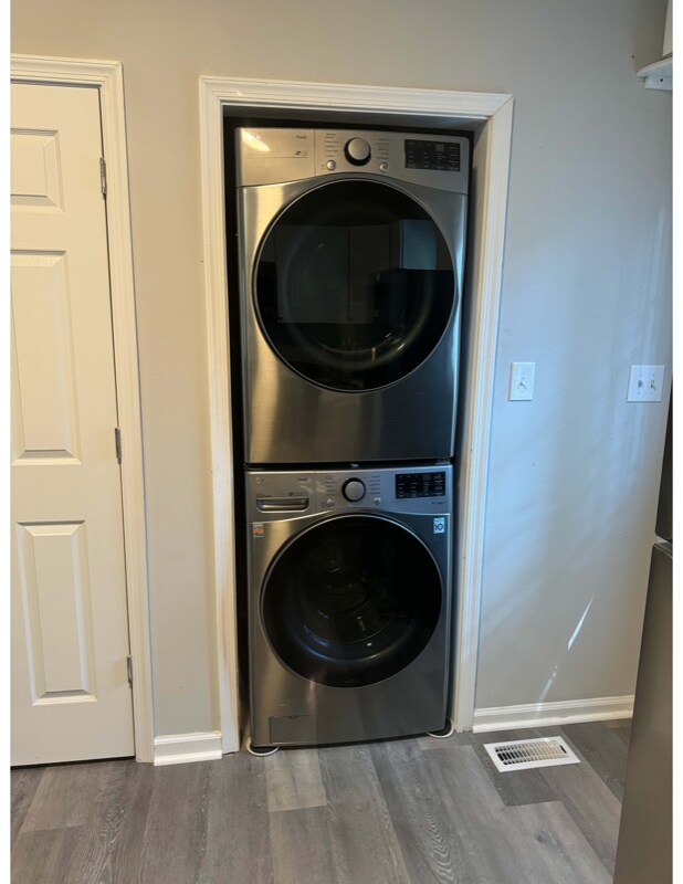 Building Photo - 126 N 4th St