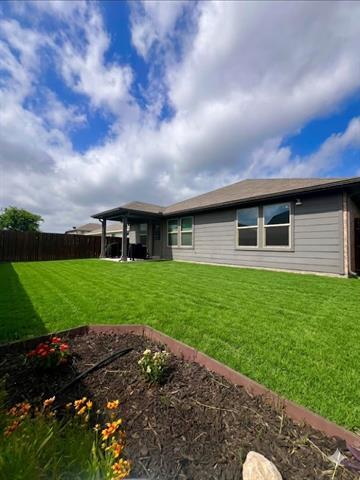 Building Photo - 6304 Dry Gulch Trl