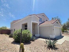 Building Photo - 1009 S 239th Dr