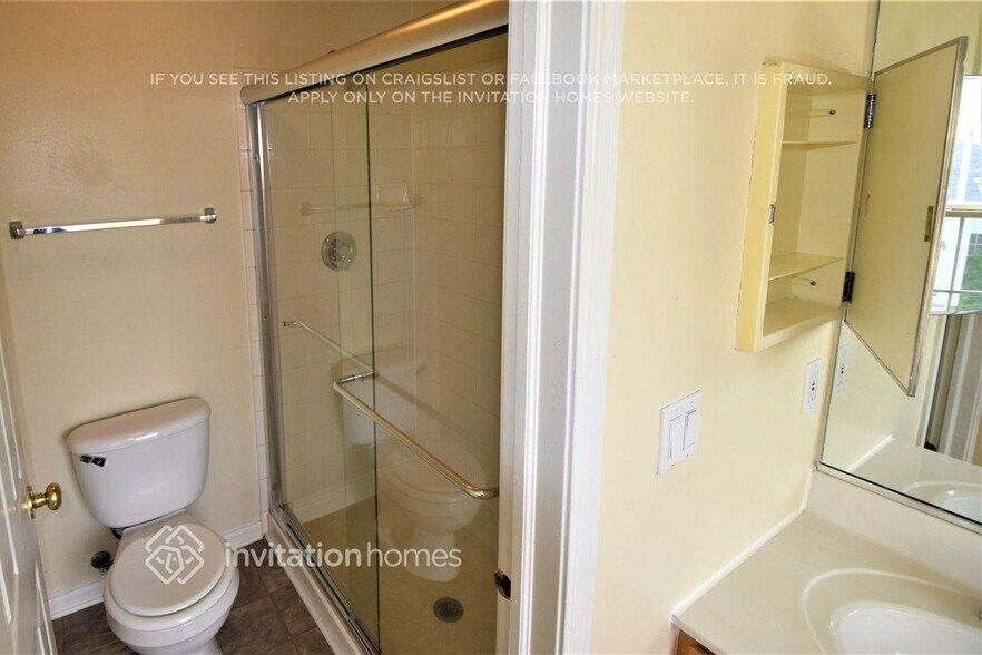 Building Photo - 1743 Walnut Park Ln