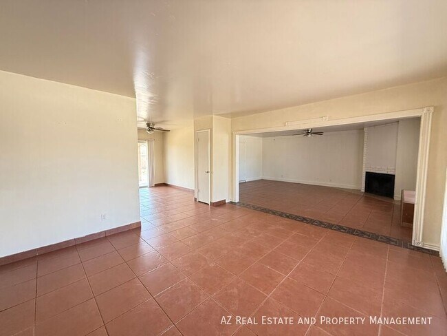 Building Photo - 8931 W Monterosa St