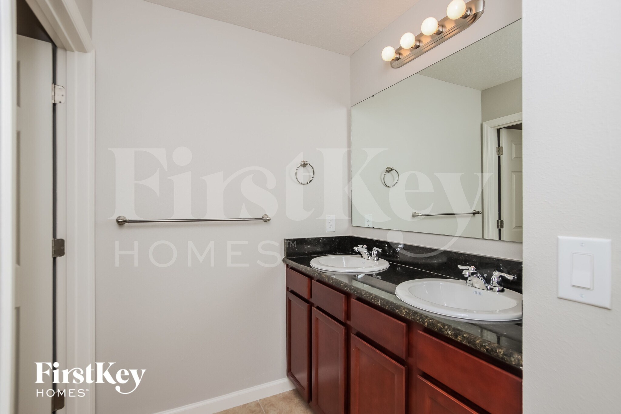 Building Photo - 1992 Elkins Point