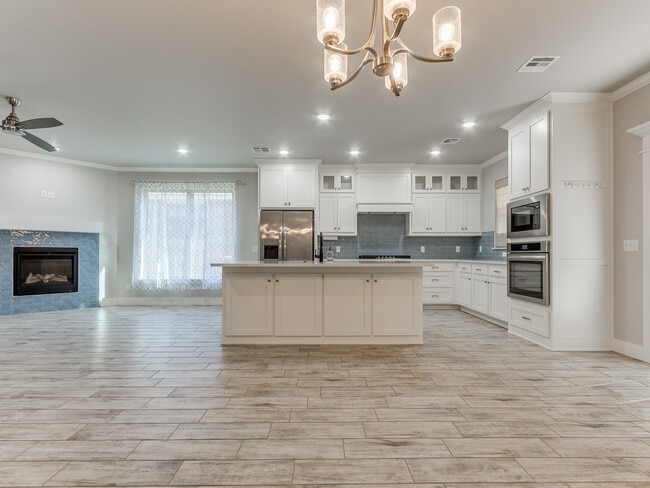 Building Photo - 6322 NW 178th Ter