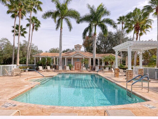 Building Photo - 7021 Woodmore Terrace