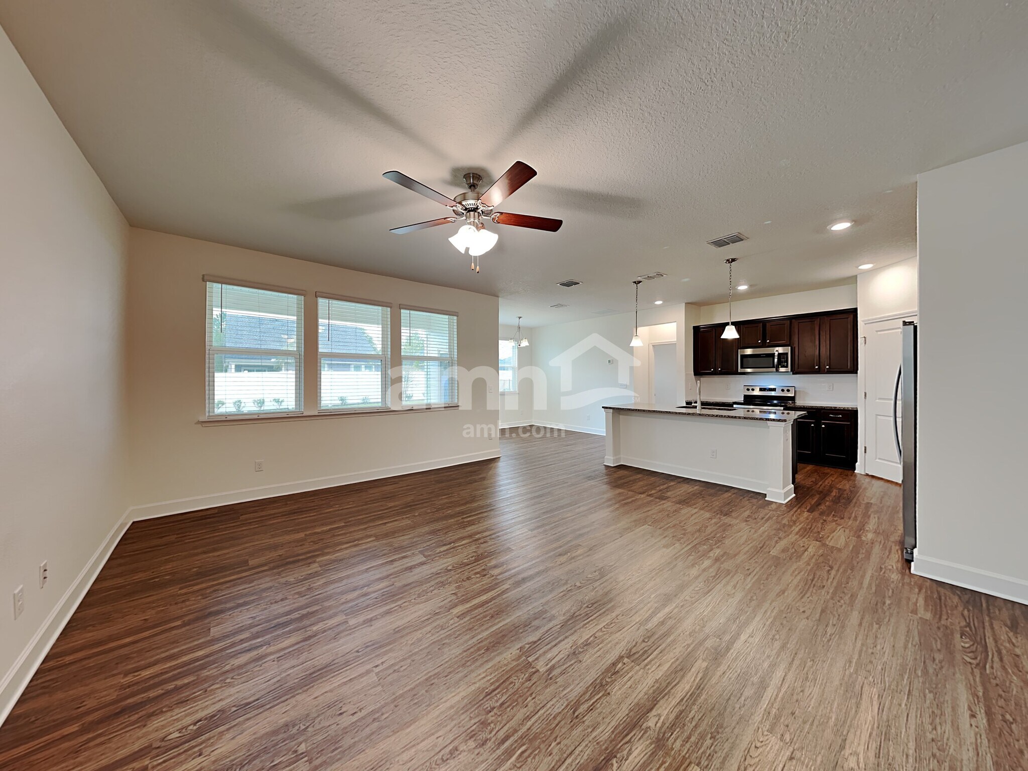 Building Photo - 430 Sandstone Dr