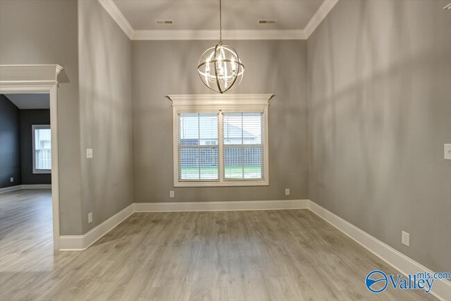 Building Photo - 26415 Birkshire Ln
