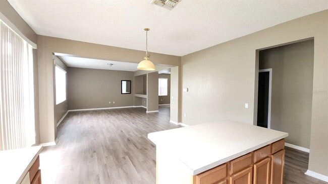 Building Photo - 412 Janice Kay Pl