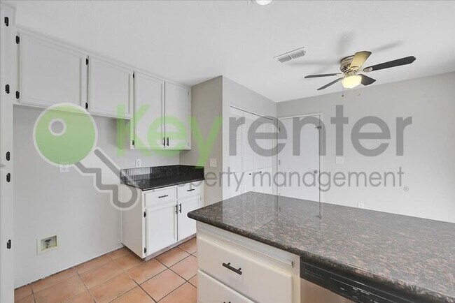 Building Photo - 3040 Danehurst Ct