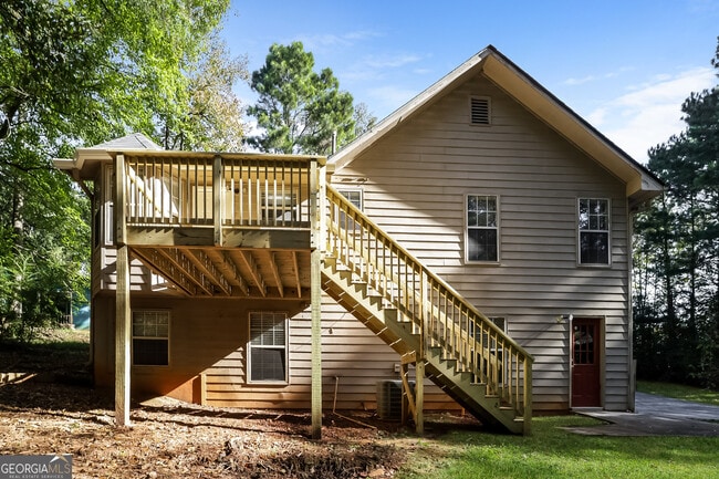 Building Photo - 33 Daisy Ln