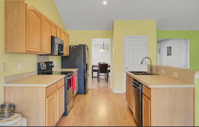 Building Photo - 5225 Copley Cir