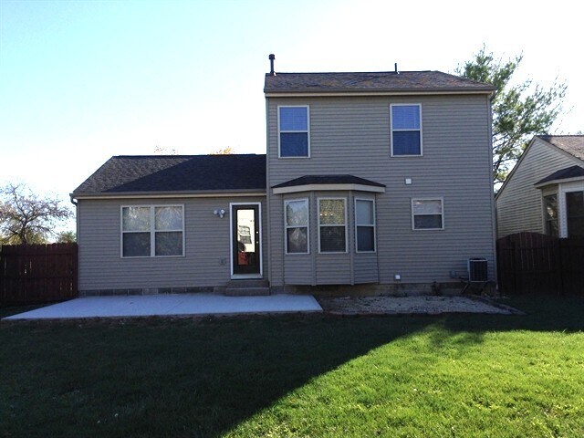 Building Photo - 7252 Aplin Dr