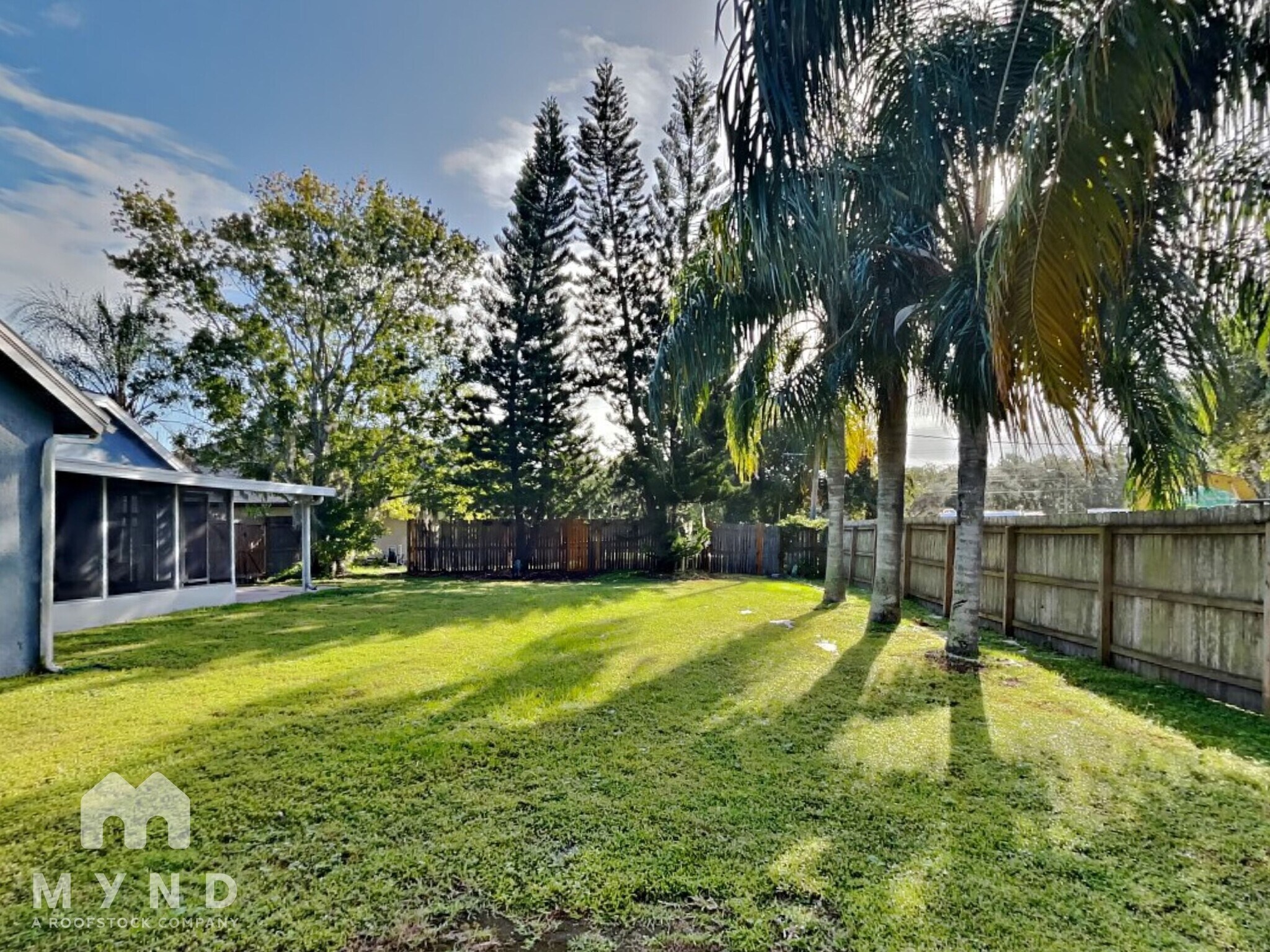 Building Photo - 2617 Hawthorne Ln