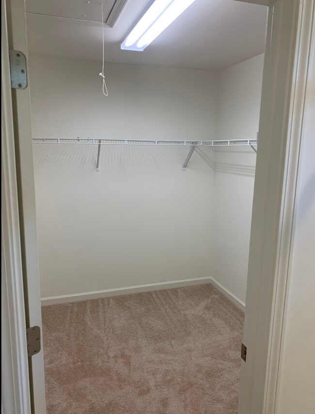 Building Photo - 3512 Slippery Elm Dr