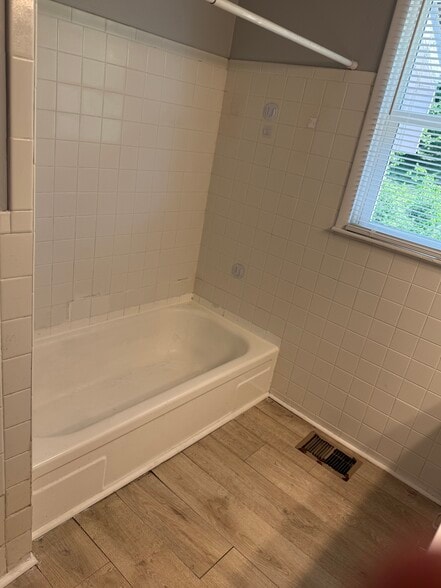 Building Photo - 317 Melvin Jones Dr