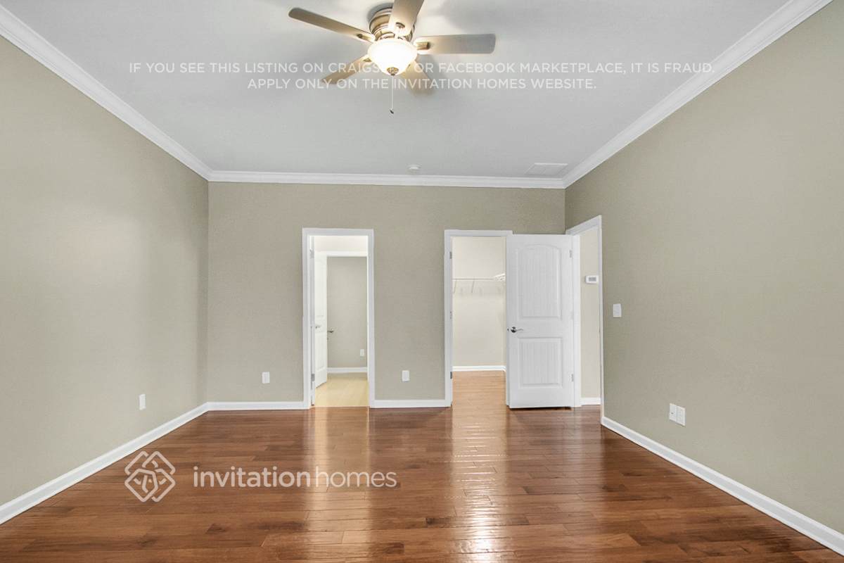 Building Photo - 816 Briana Dr