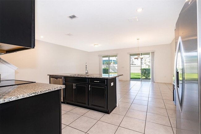 Building Photo - 15217 Willow Arbor Cir