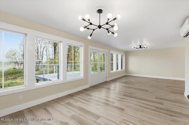 Building Photo - 5265 NY-9G