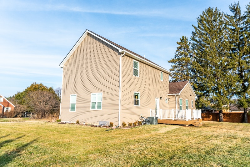 Building Photo - 4487 Straight Arrow Rd