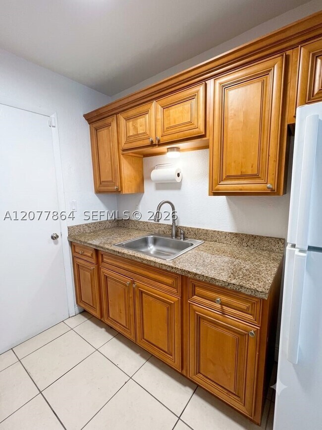 Building Photo - 7235 SW 94th Pl