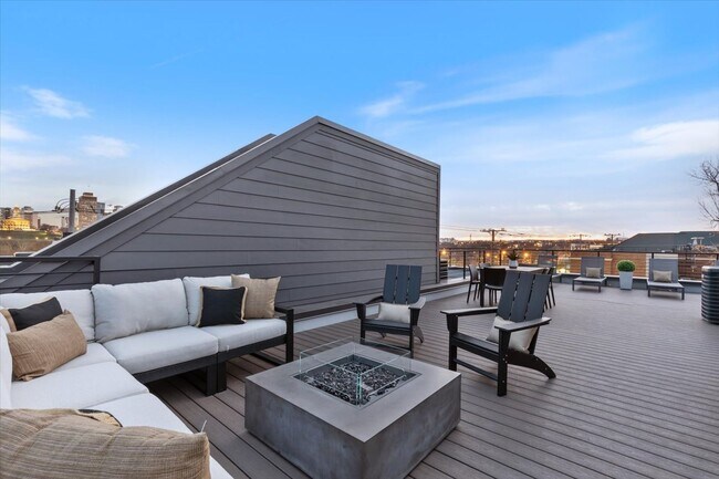 Building Photo - The Best Address in Germantown — Fully Furnished Executive Townhome, Move-In Ready | $8,995/Mo