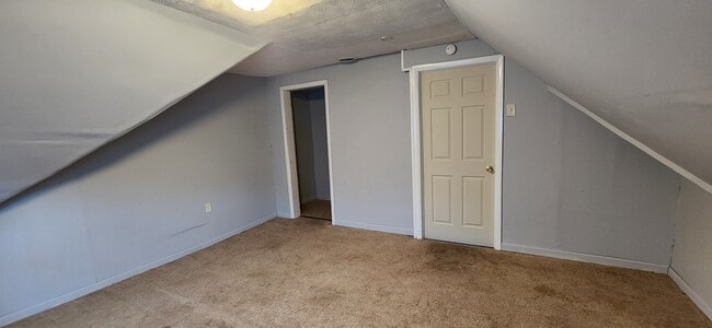 Building Photo - 115 E Conron Ave