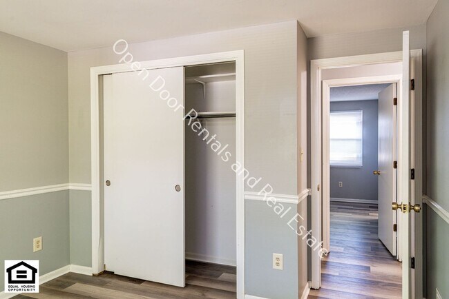 Building Photo - 7726 Tipperary Trail