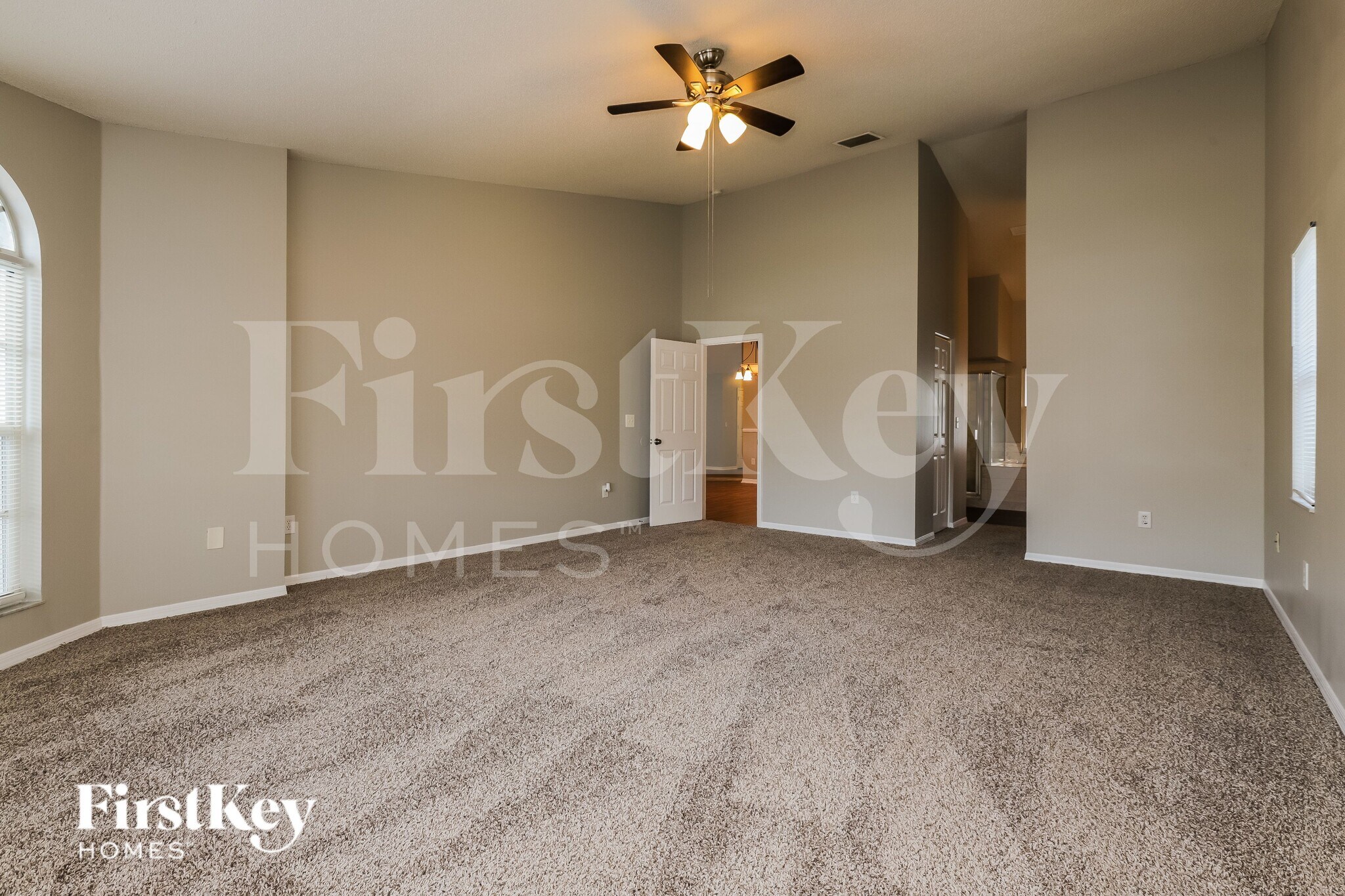 Building Photo - 13452 Beechberry Dr