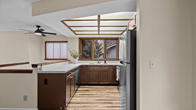 Building Photo - Charming Single-Family Home in Glenwood Sp...