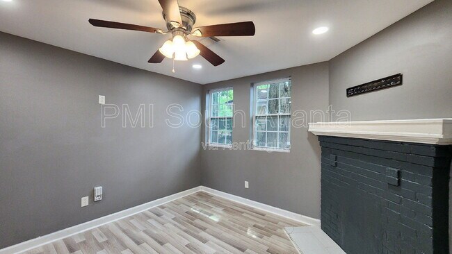 Building Photo - 101 Atlanta Ave SE