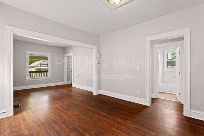 Building Photo - 3803 Highland Ave