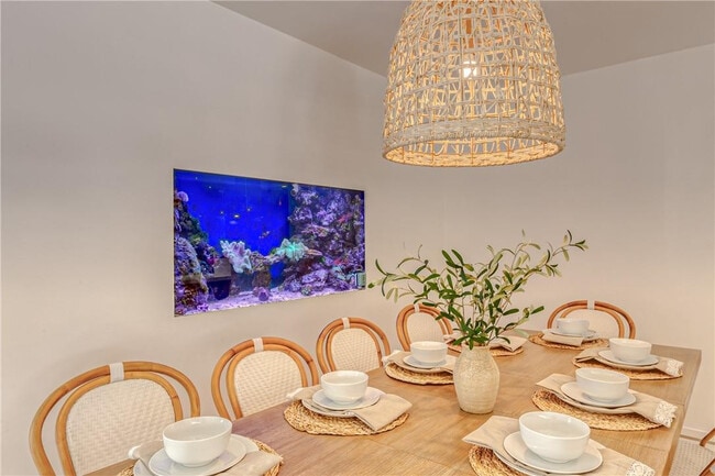 Building Photo - 268 Imperial Ln