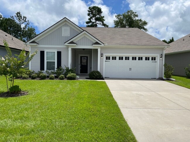 Primary Photo - 3 Bedroom 2 Bath Home in Carolina Shores, ...