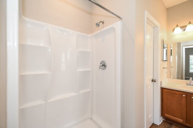 Building Photo - 9287 Hawkeye Dr