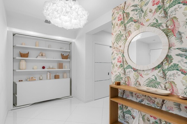 Building Photo - 150 Bradley Pl