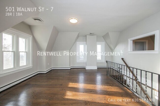 Building Photo - 501 Walnut St