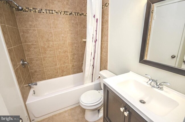 Building Photo - 9316 Jarrett Ct