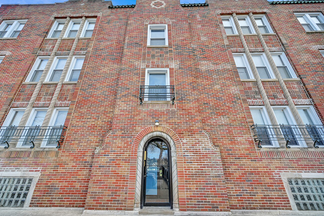 Building Photo - 345-351 E. 81st.