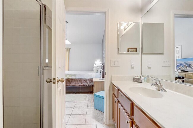 Building Photo - 927 Orange Cosmos Blvd